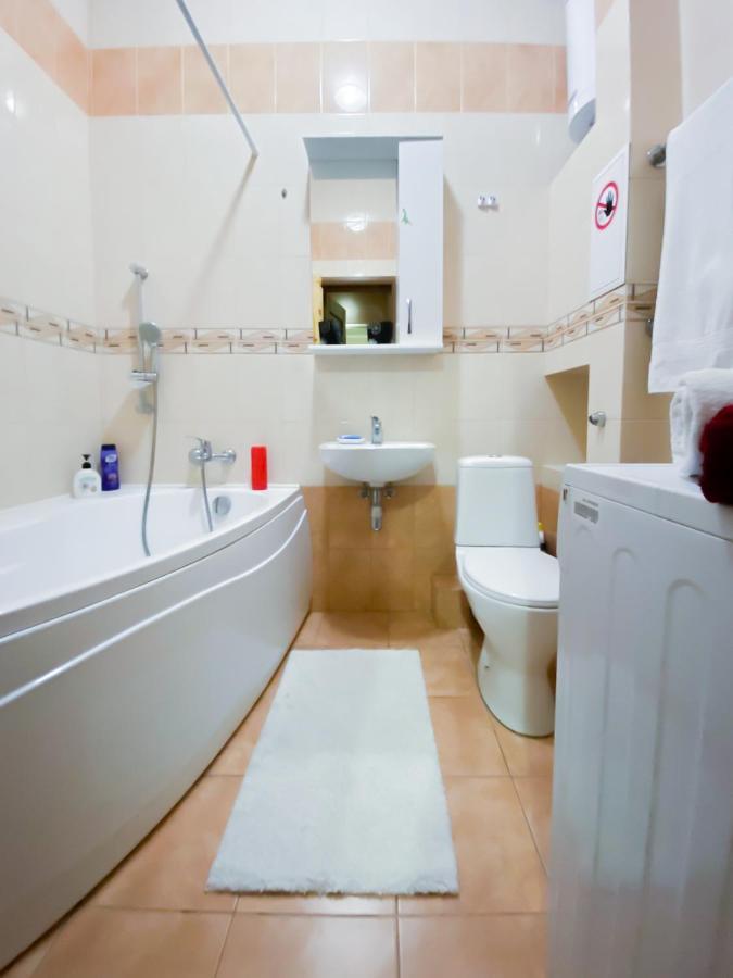 Rent Kiev Apartment 2 Min Metro Chernihivska Eksteriør bilde